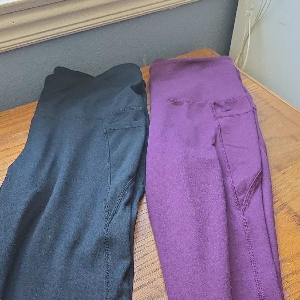 2 Pair Danskin 25in Pocket Leggings Two Pair M L
